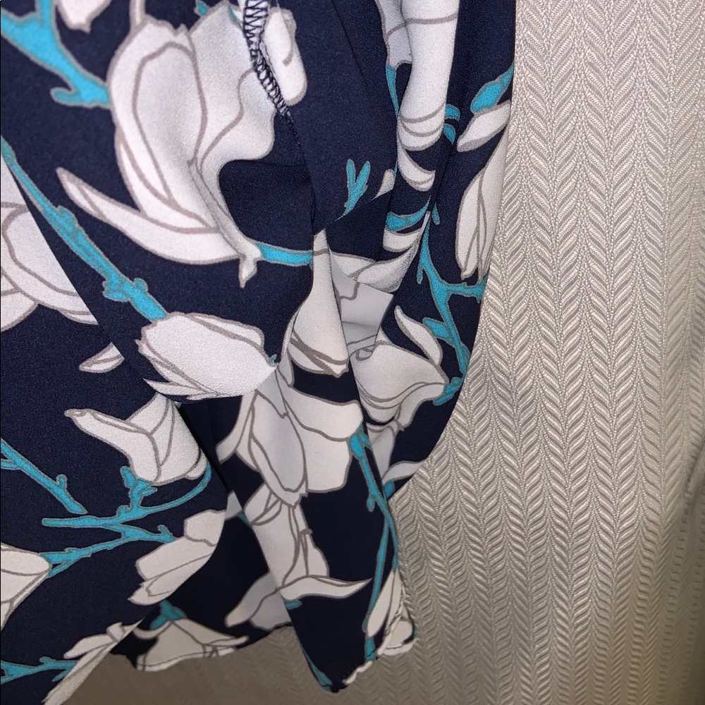 2X Sleeveless Print Blouse. New without tags. - Picture 5 of 5